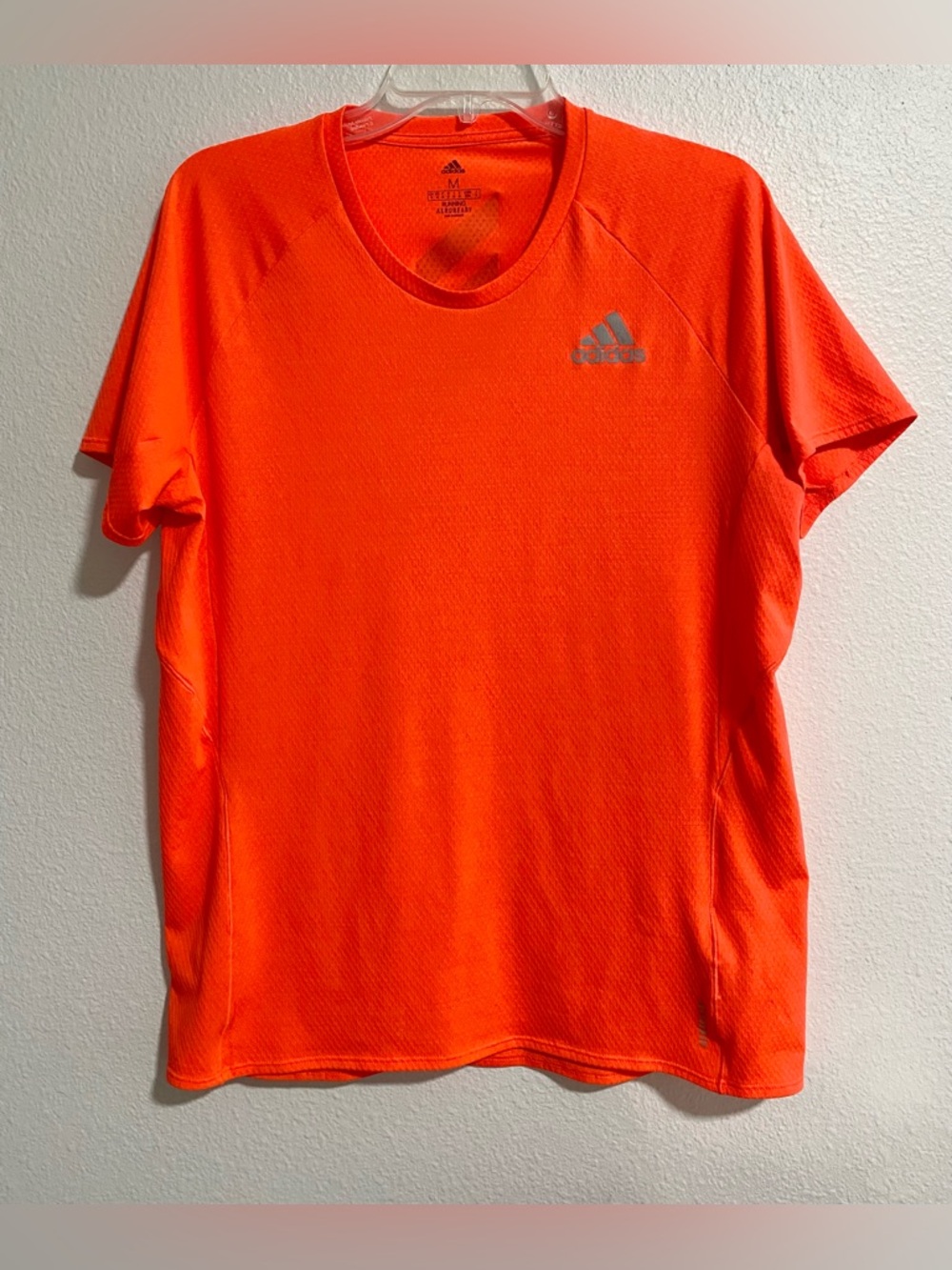 Adidas Running Aeroready Neon Orange Athletic Top sz Women’s Medium EUC